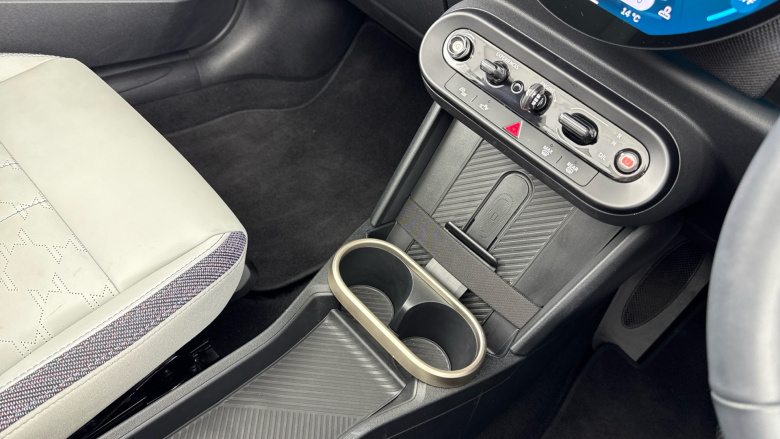 MINI Cooper 2.0 C Classic 2dr Auto Petrol Convertible